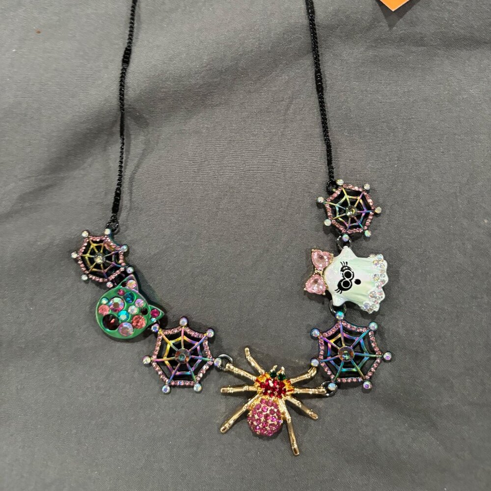 BETSEY JOHNSON HALLOWEEN NECKLACE